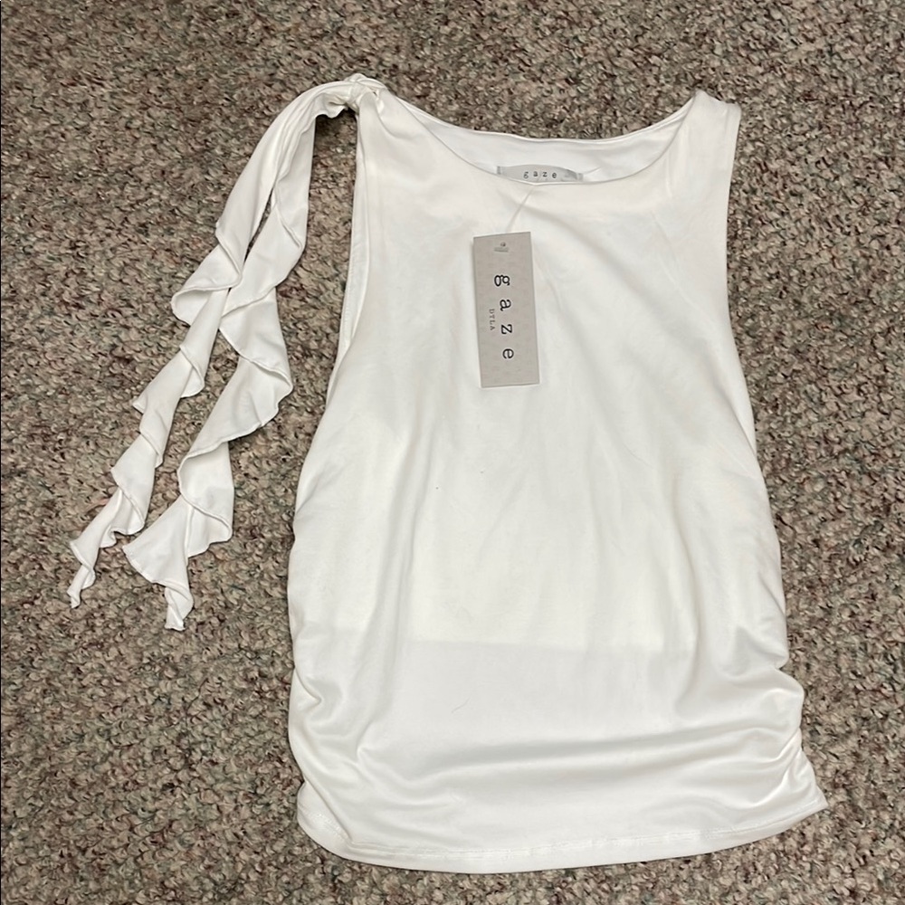 Gaze White Sleeveless Top with Ruffle Detail